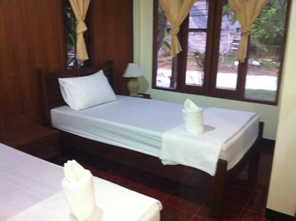 Haad Yao Sunset Bungalow Exterior photo